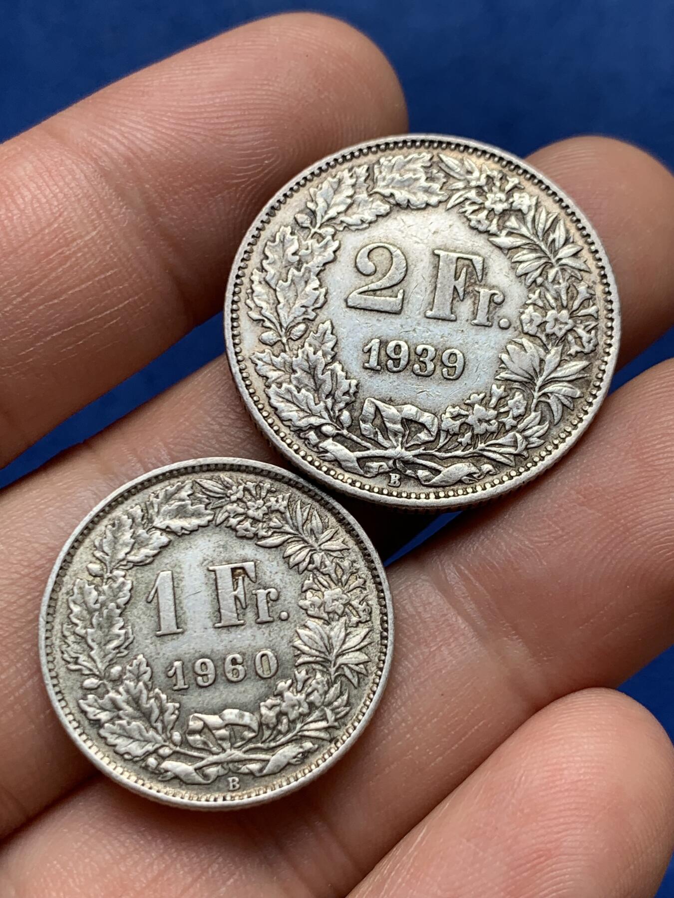 《竞宝斋》第396场 周日，周一，2场连拍 （全场包邮） 两枚一组 瑞士女神银币 1960年1法郎+早期1939年2法郎