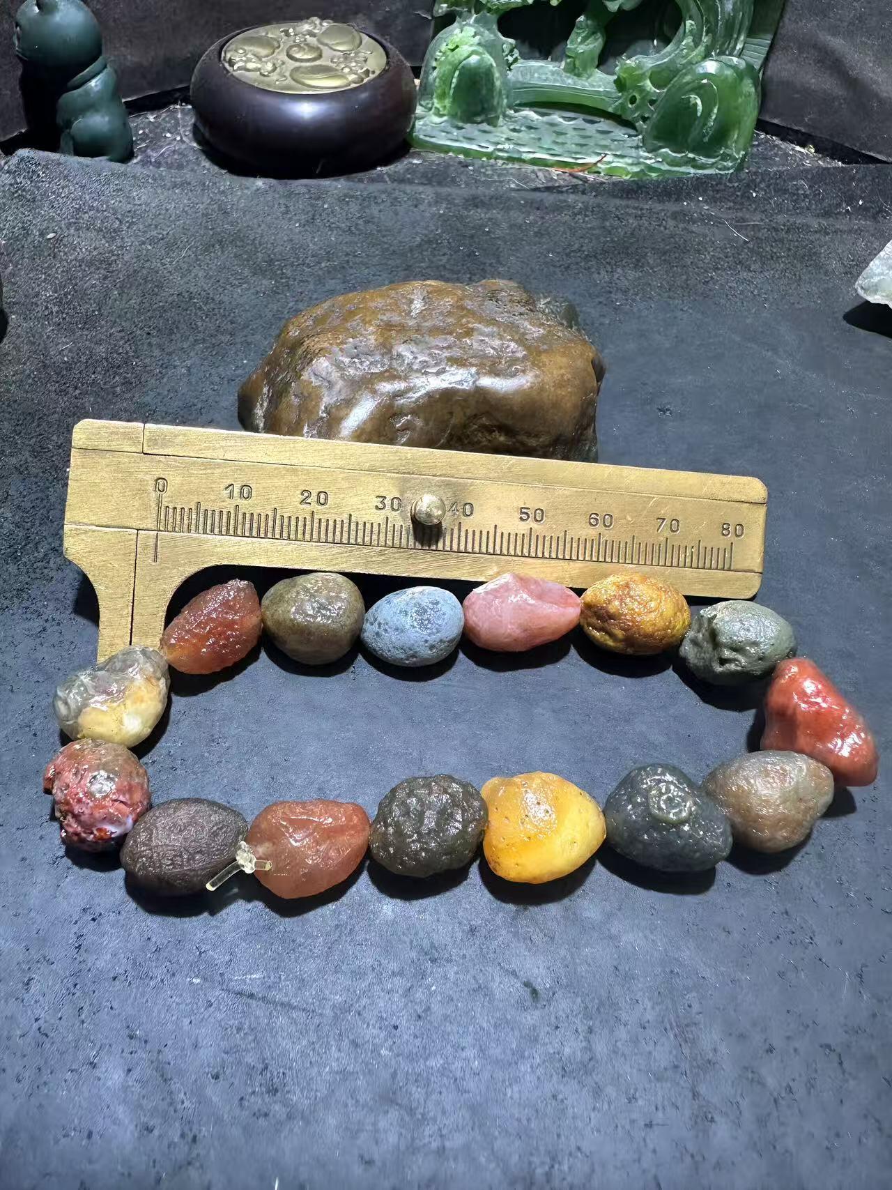 精美阿拉善多宝筋脉石原石手串一条，