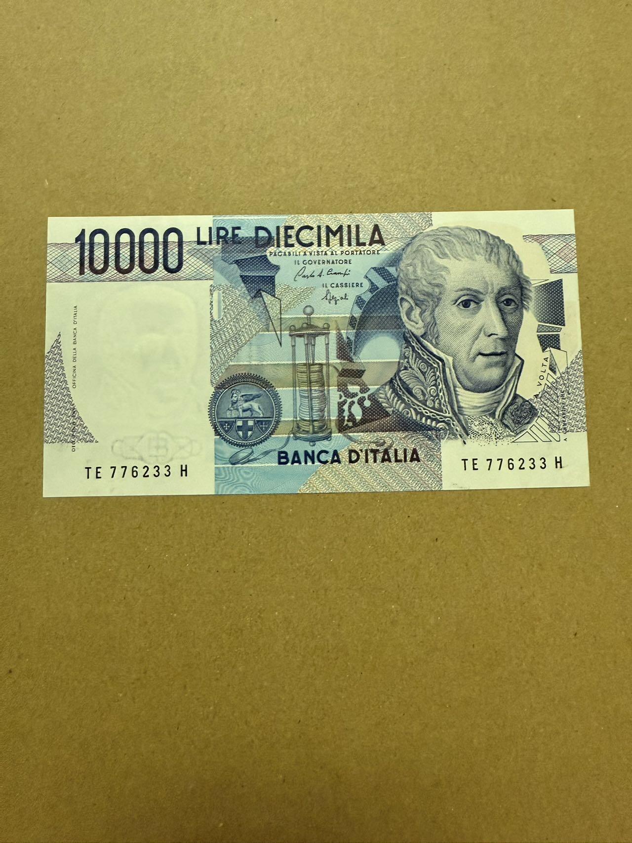 【炜奕收藏】，第三十八期 1984年意大利10000里拉，AU品相