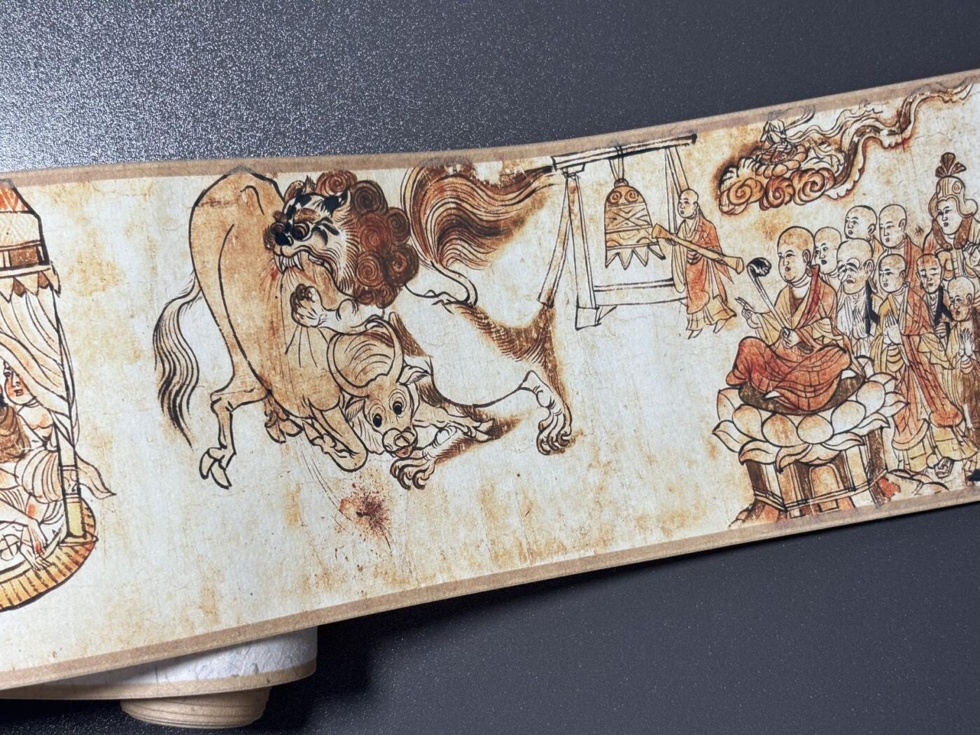 黑胡子 小王子精品卡牌拍卖第十二场   敦煌遗藏 降魔变图卷轴 长度超过1米