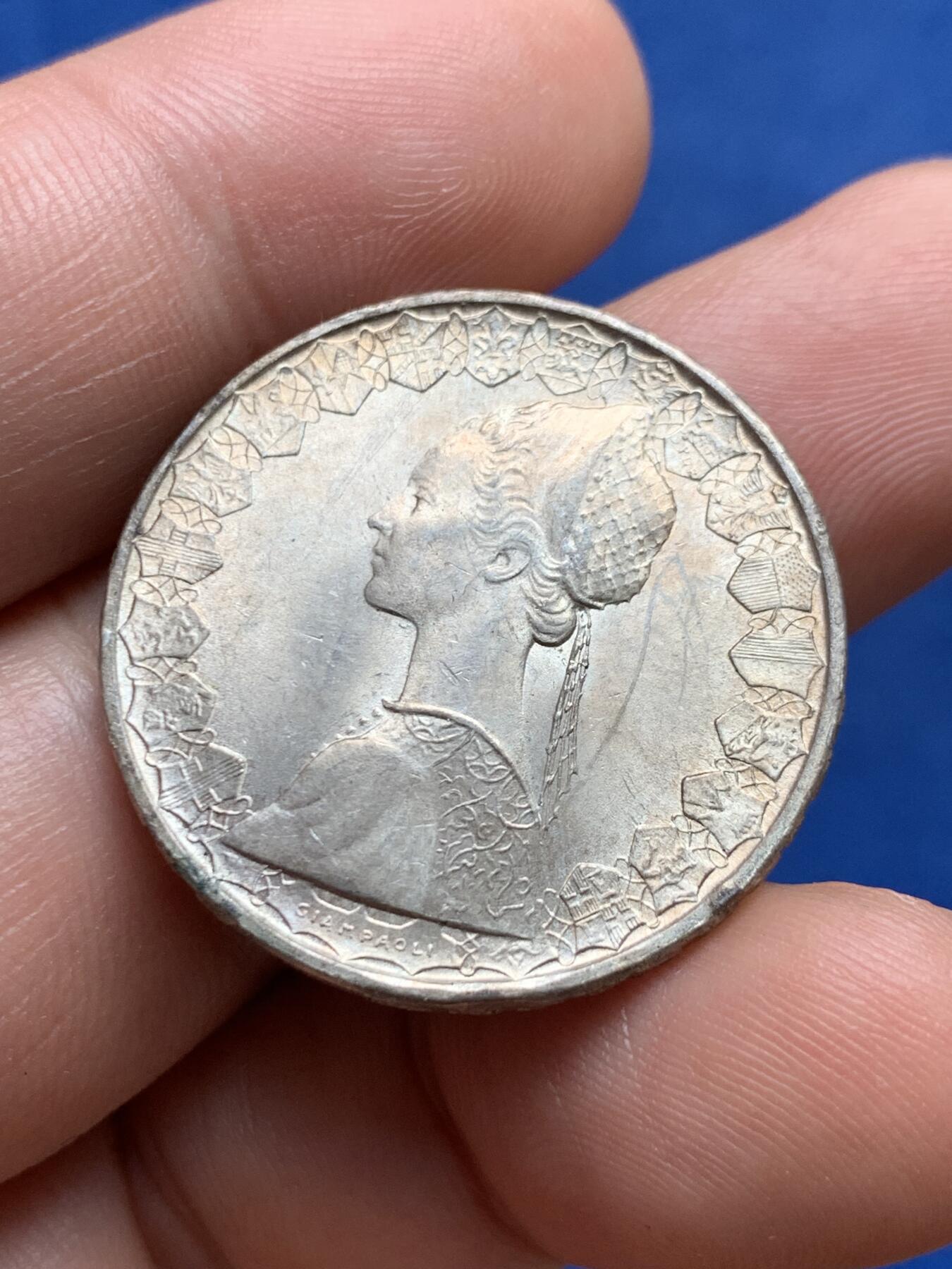 《竞宝斋》第396场 周日，周一，2场连拍 （全场包邮） 意大利1966年帆船少女500里拉银币