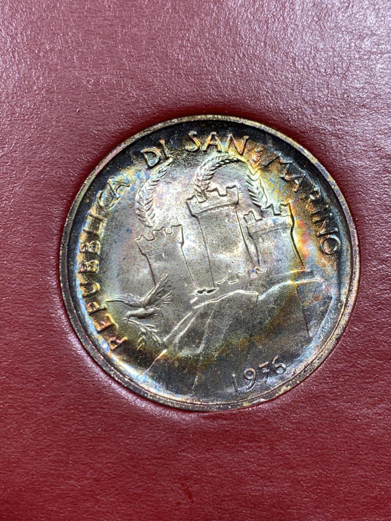 《竞宝斋》第396场 周日，周一，2场连拍 （全场包邮） 卡装 1976年圣马力诺20年的社会保障500里拉银币 11克