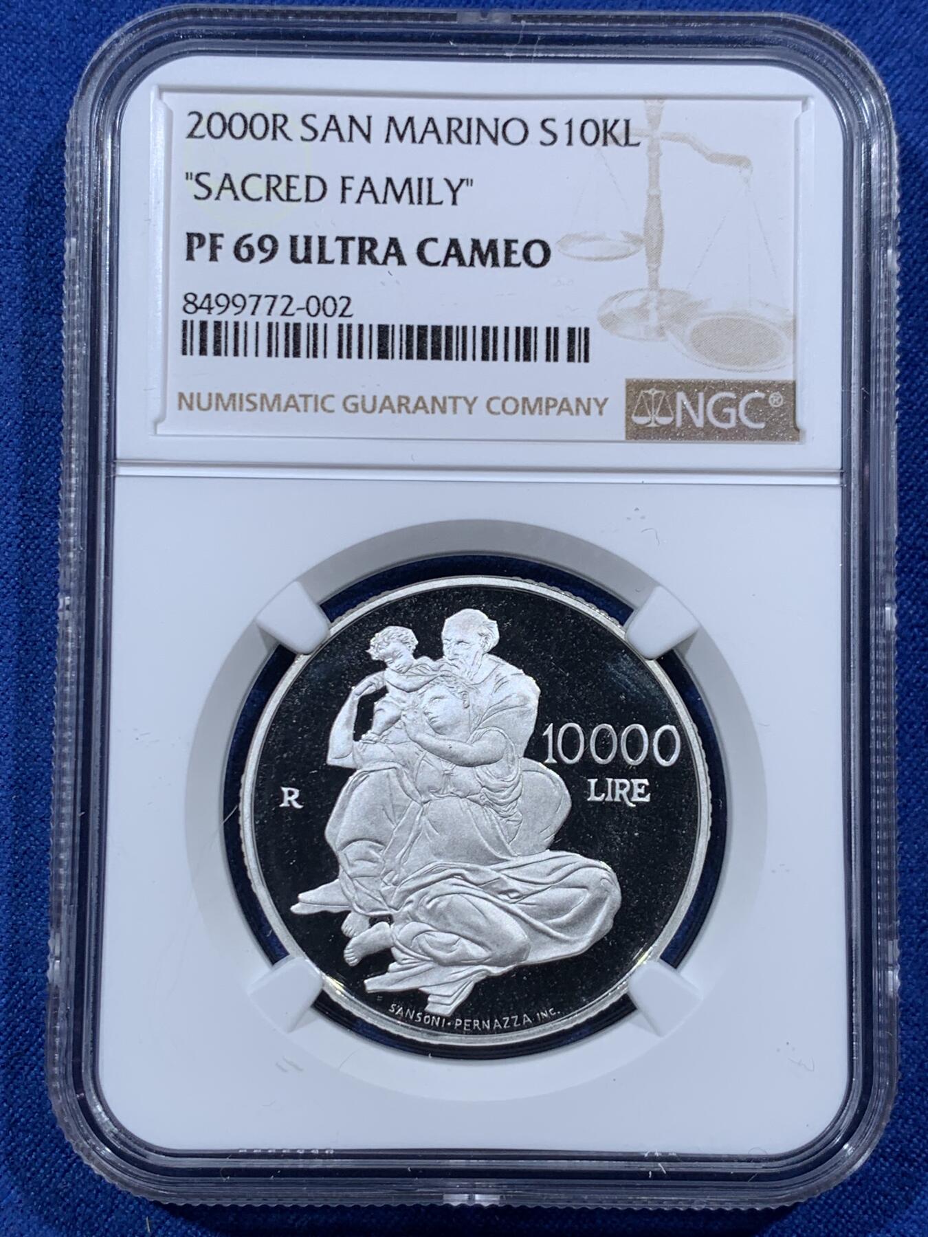 《竞宝斋》第396场 周日，周一，2场连拍 （全场包邮） NGC PF69UC 圣马力诺2000年米开朗琪罗雕塑《圣家族》10000里拉精制纪念银币（835银，34MM币径，盒证齐全）