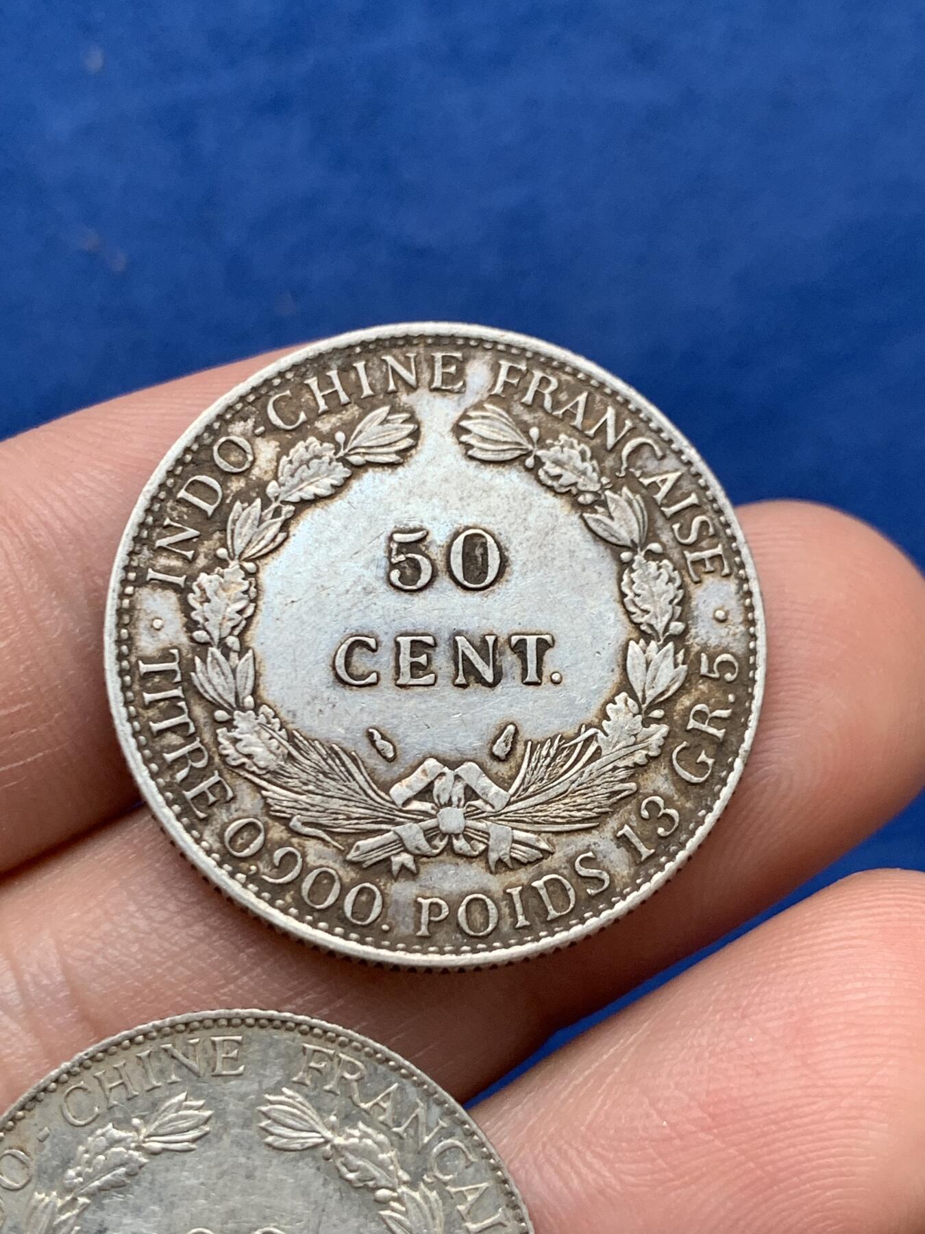 《竞宝斋》第397场 周日，周一，2场连拍 （全场包邮） 两枚一组 坐洋银币 1937年20分+1936年50分