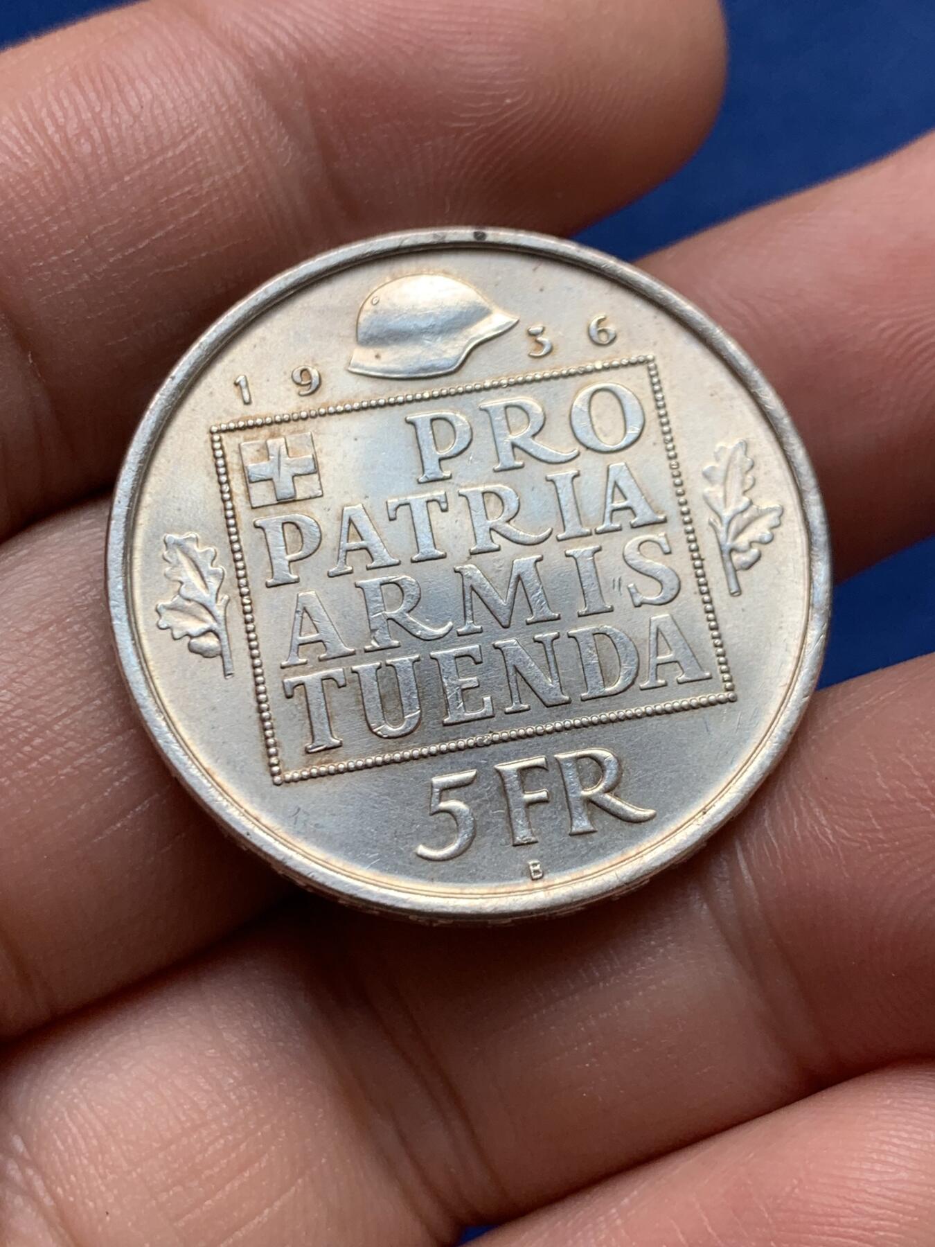 《竞宝斋》第396场 周日，周一，2场连拍 （全场包邮） 瑞士1936年联邦军备基金5法郎纪念银币 美女大剑 强烈转光难遇