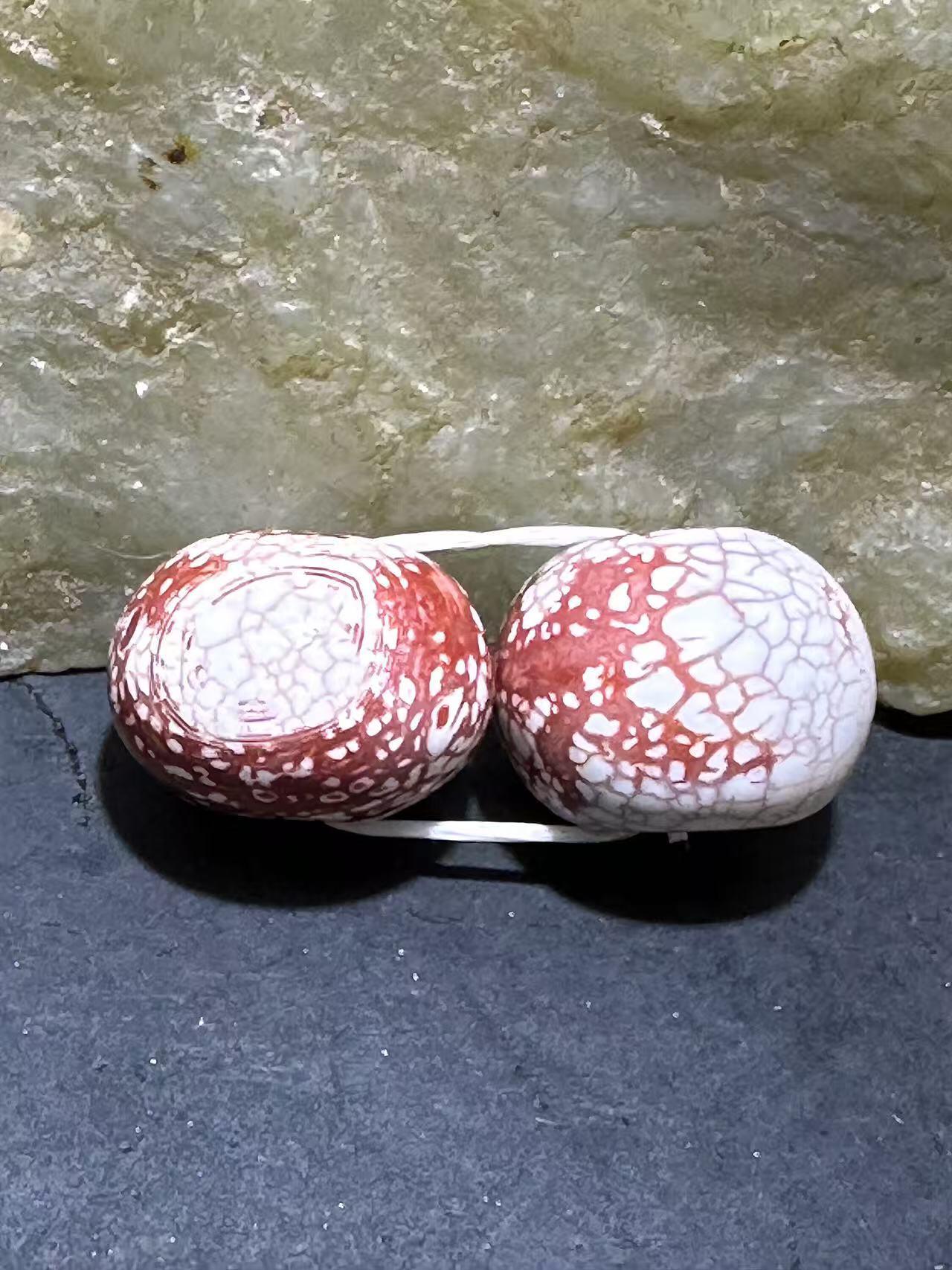 精美藏传龙纹火贡玛瑙算盘一个，