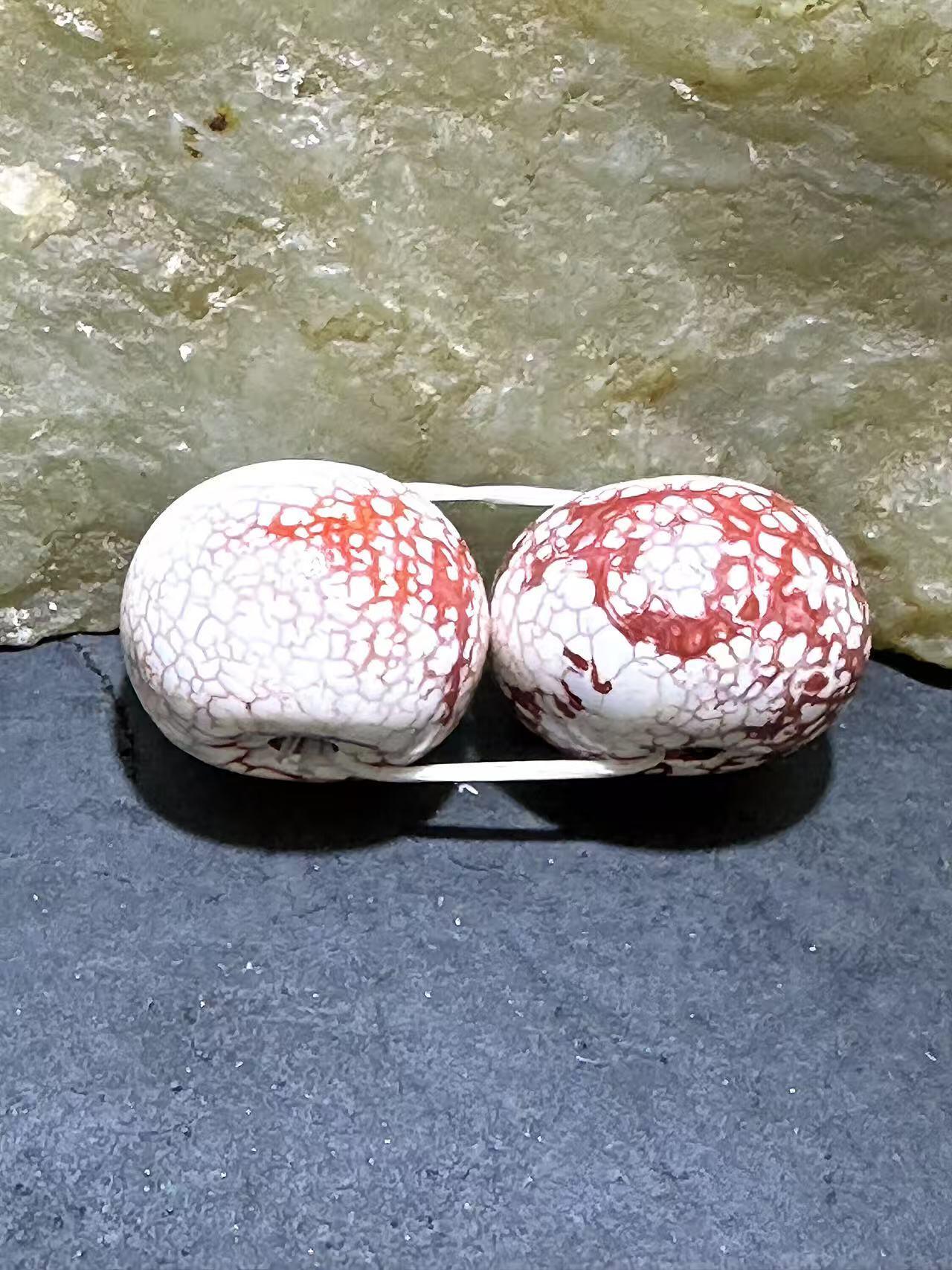 精美藏传龙纹火贡玛瑙算盘一个，