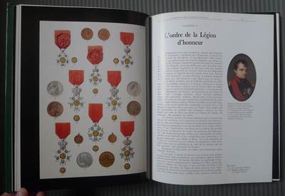 世界钱币章牌书籍专场拍卖11.01 一本关于法国勋章奖章的图册
