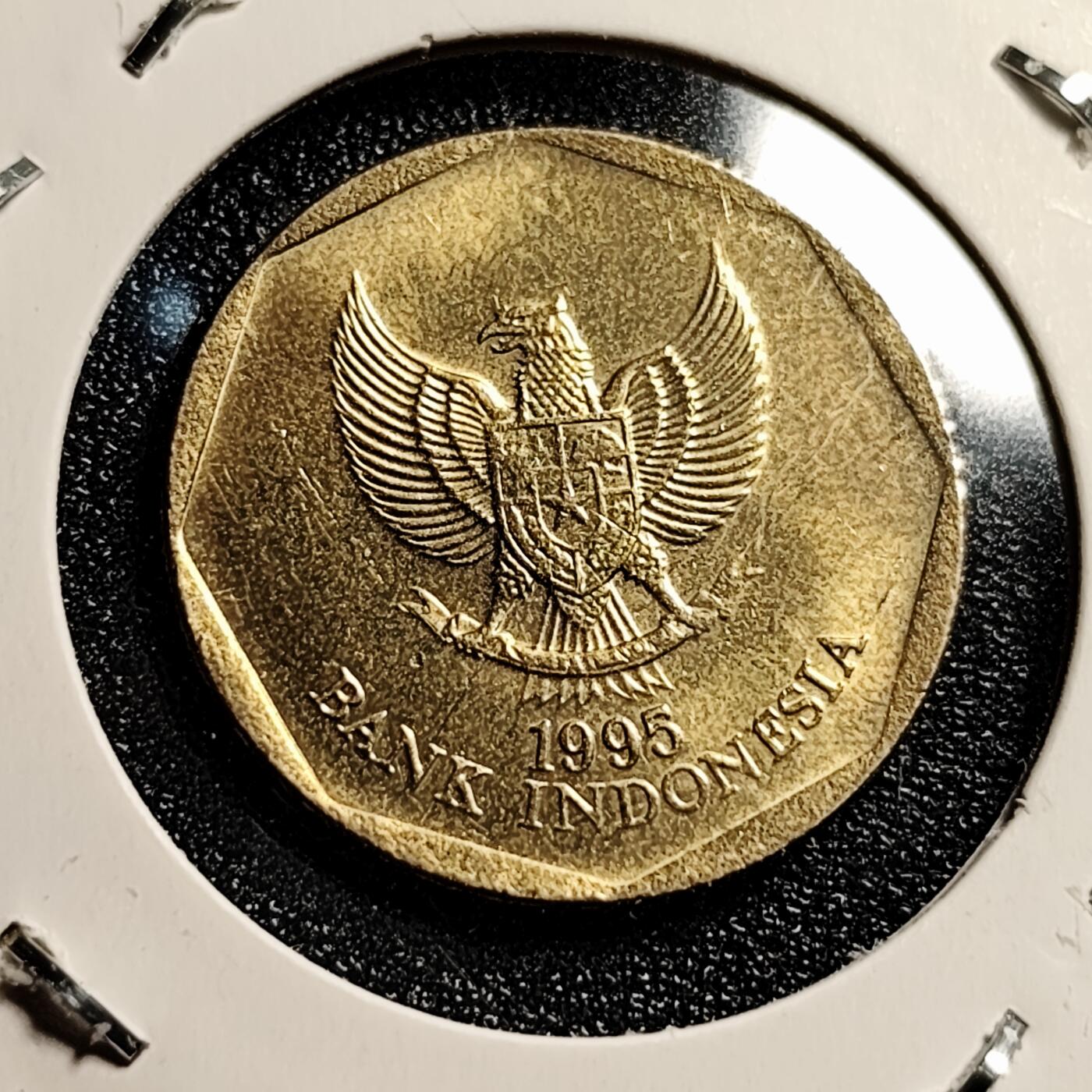 泉币菌-第45场-周末精品福利场 耕牛 印度尼西亚100卢比铜币 1996年 直径22mm