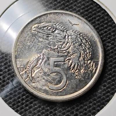 KK钱币收藏小铺 第304期 2月预留时间 周末发货 - 1982新西兰5分 