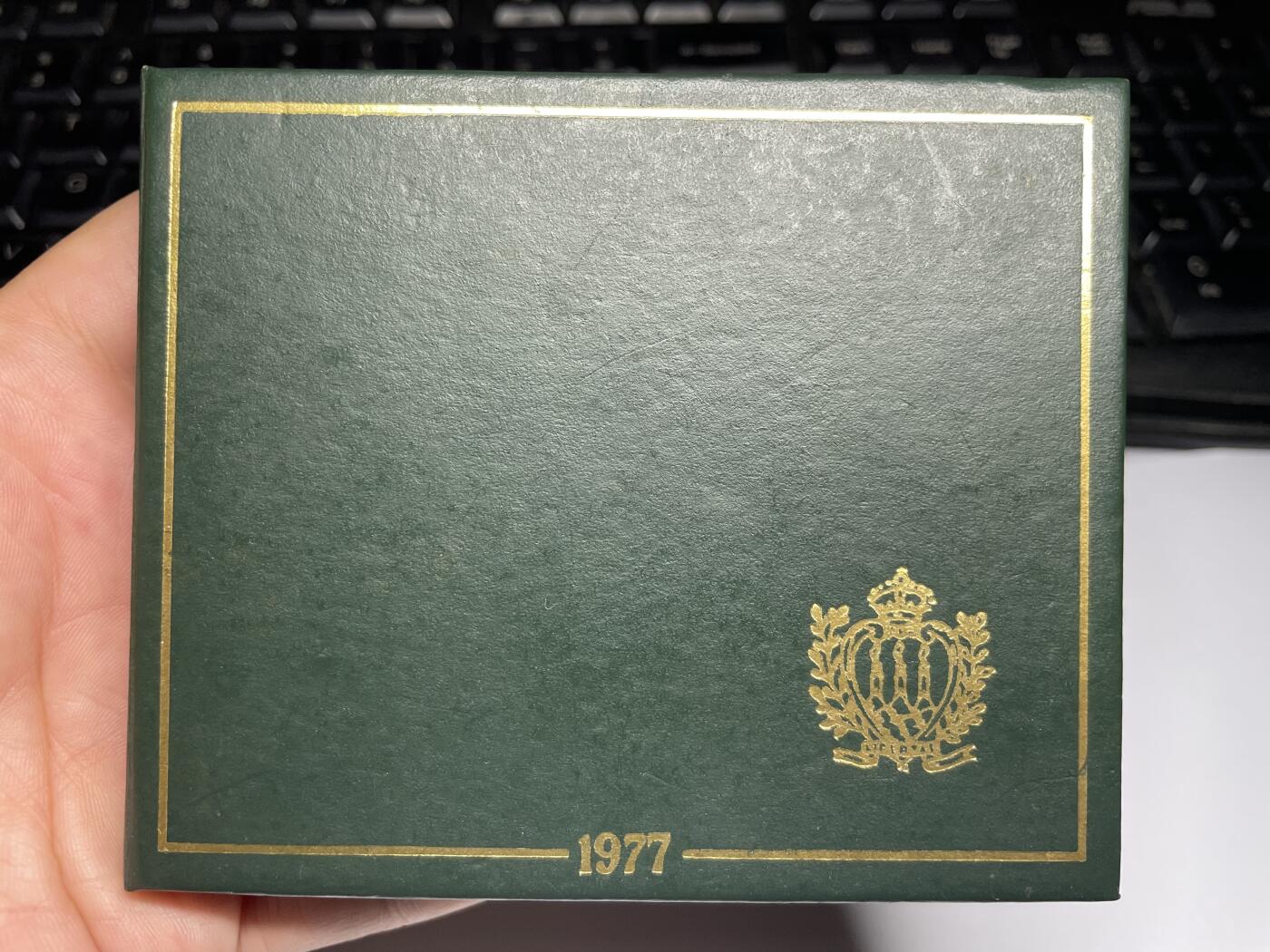 2025年集古藏今外币拍卖第六期-第7场—（总第247拍-银币专场），可以寄存60天，满160元包邮。 原装卡册圣马力诺1977年布鲁内莱斯基诞辰600周年1000里拉纪念银币 14.6g