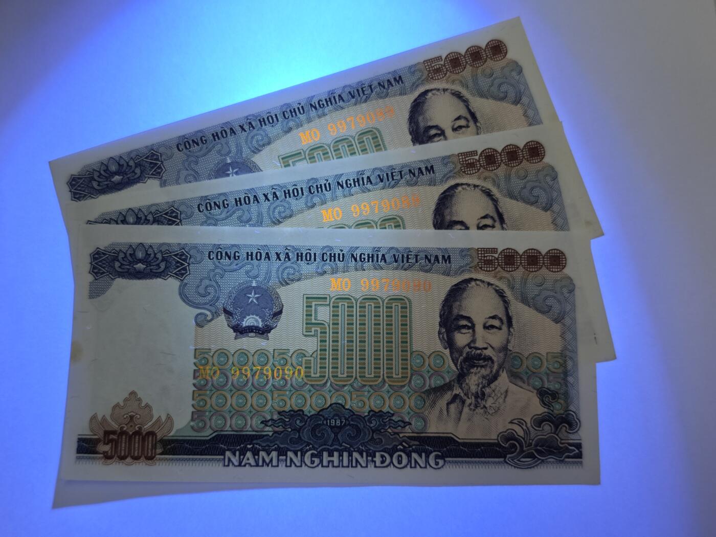 较少越南1987年5000盾靓品靓号退出流通老纸币原票直板3张一起打包出