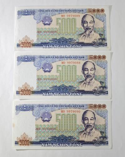 较少越南1987年5000盾靓品靓号退出流通老纸币原票直板3张一起打包出 - 较少越南1987年5000盾靓品靓号退出流通老纸币原票直板3张一起打包出