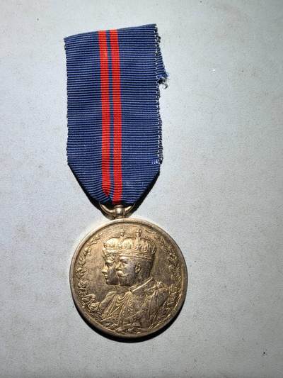 盛世勋华——麦稀奇收藏嘉年华 号角文化勋章邮票专场拍卖第263期 - 英国1911年乔治五世加冕印度皇帝奖章，印度德里杜巴纪念章 授予参与英国爱德华五世加冕为印度皇帝的有关人员，只授予3万枚 银制 直径38毫米，重39克，大尺寸 比常规加冕章大的多