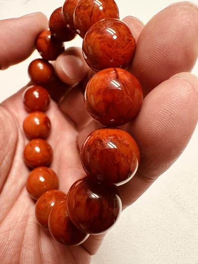 玉石翡翠玛瑙｜拍卖专场 瓦西南红双色火焰纹单圈佛珠手串｜配凉山州检证书