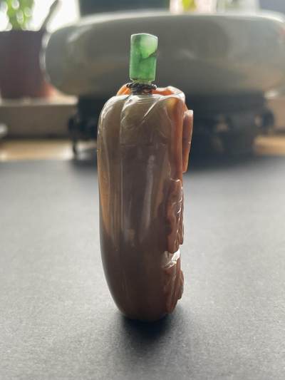 海外回流精品拍卖（五一专场） 法国回流清代巧雕玛瑙鼻烟壶 尺寸：7.5cm。