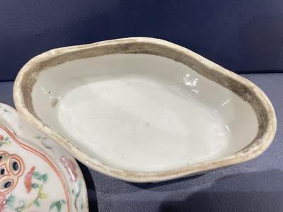 海外回流精品拍卖（五一专场） 法国回流清同治时期蛐蛐罐 尺寸12.5cm。品相好。