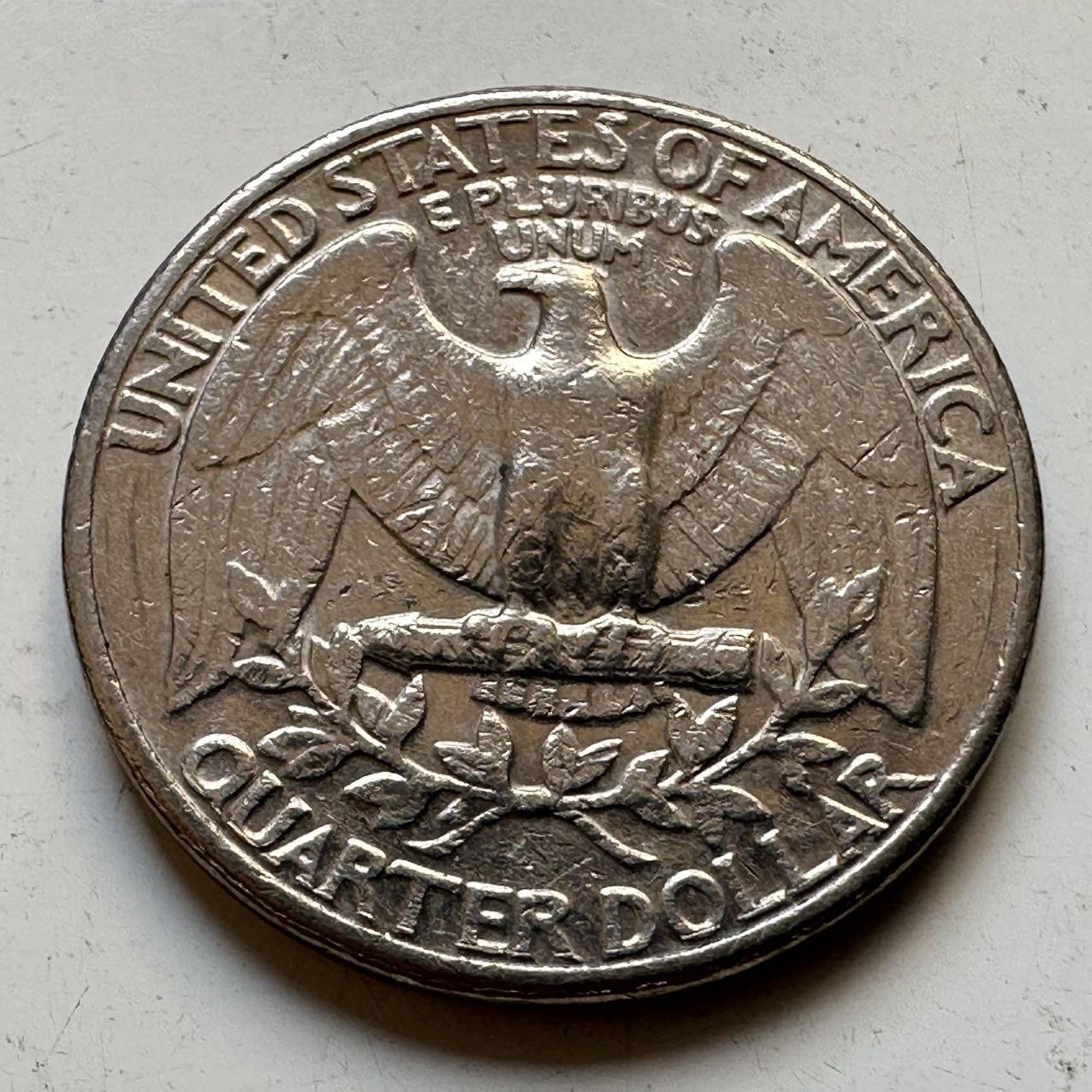 🌹外币初藏🌹🐯2025年第70场  每周二四六晚8️⃣点 接代拍 美国1981年25分