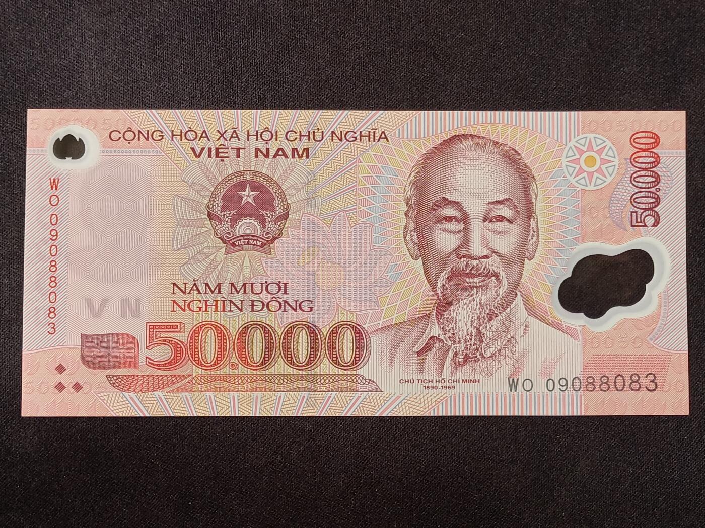 【游宝拍卖】乙巳蛇年53期 周六集拍 越南-50000元【塑钞版 永恒号 WO09088083 全新UNC】