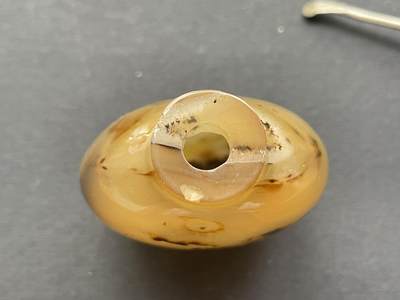 海外回流精品拍卖（五一专场） 法国回流清代影子玛瑙鼻烟壶 尺寸：高7cm。口沿有小磕。