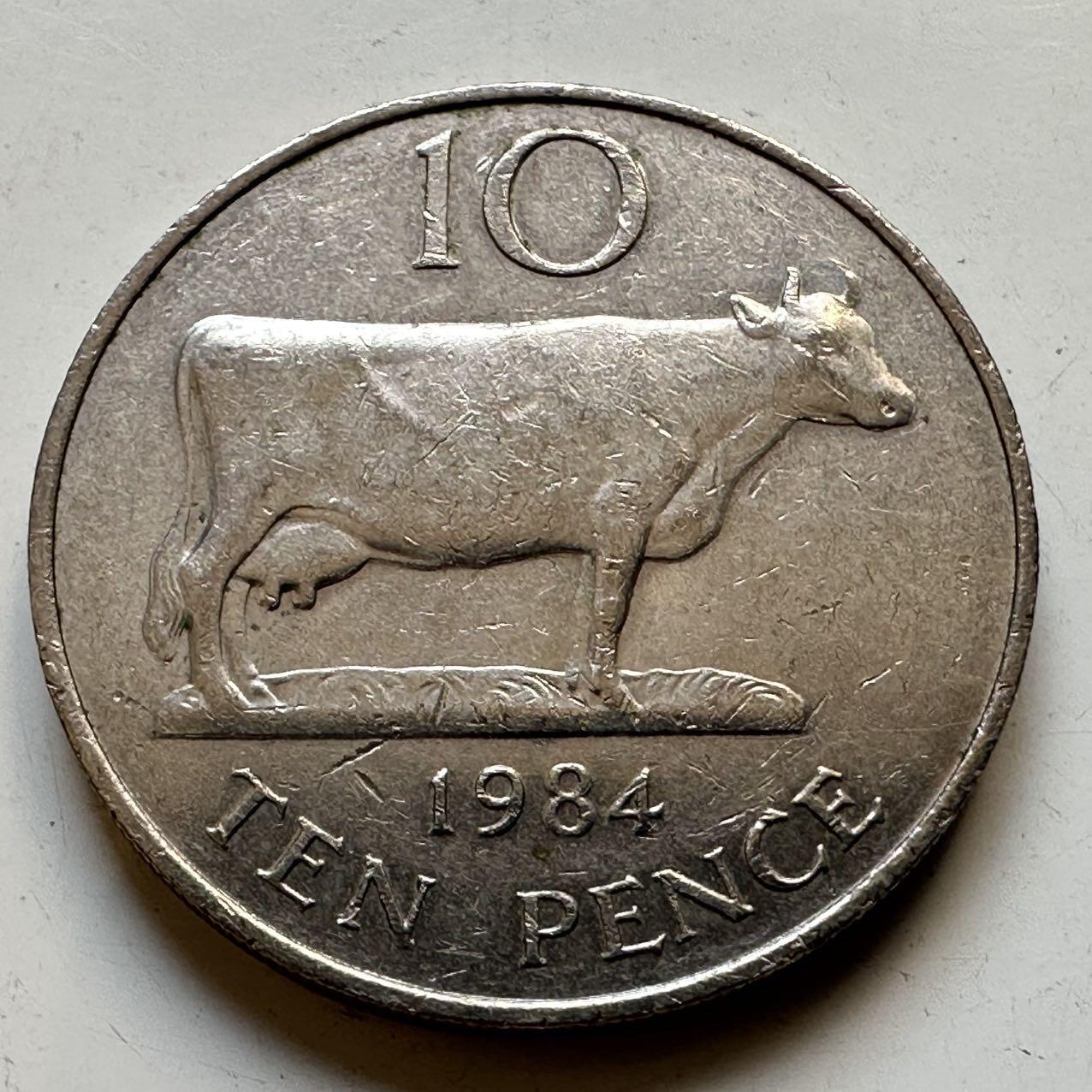 🌹外币初藏🌹🐯2025年第70场  每周二四六晚8️⃣点 接代拍 根西岛1984年10便士