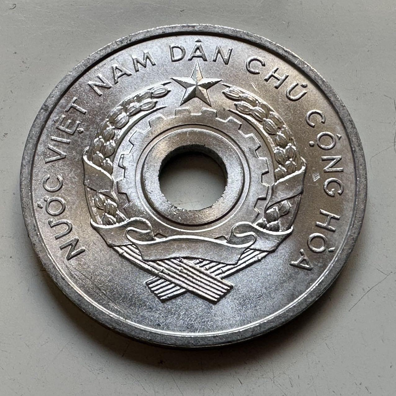 🌹外币初藏🌹🐯2025年第70场  每周二四六晚8️⃣点 接代拍 越南1958年5绪 原光