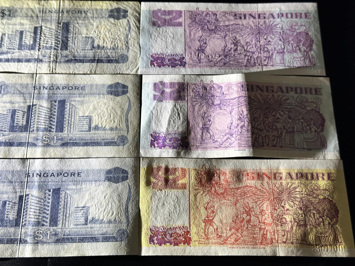《外钞收藏家》第五百四十三期（本期有丰富的裸币和精品评级币）（本平台长期征集拍品、欢迎藏友们联系合作）