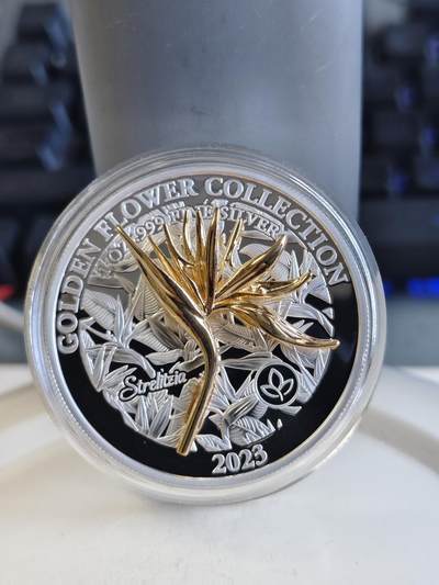 第165期拍卖【长期征集拍品】 - 萨摩亚2023年植物系列鹤望兰1盎司镀金纪念银币，999银镀金，发行1500枚