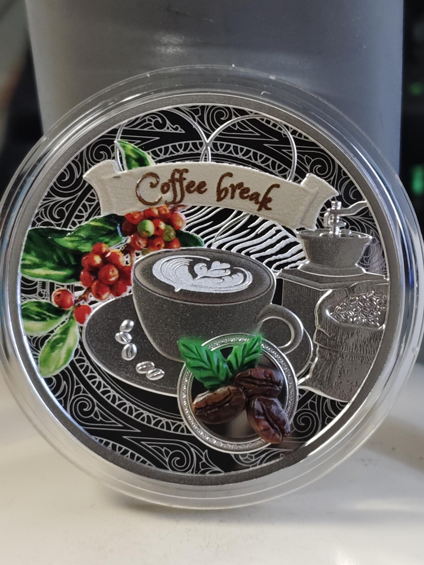 第165期拍卖【长期征集拍品】 纽埃2023年下午茶时光咖啡镶嵌3D打印咖啡豆彩色银币，925银，发行777枚，17.5克，原价580