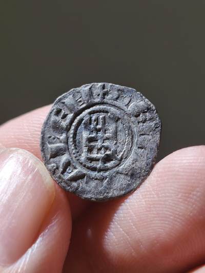 7.15星盘世界钱币古典精品专场，牢孙严选 - 十字军东征名誉品！天国王朝 - 中世纪耶路撒冷王国 鲍德温三世第纳尔银币 1143-1163年 背面大卫塔，这一枚品相比较漂亮，而且打制深俊清晰 ，后附国外交易网站图
