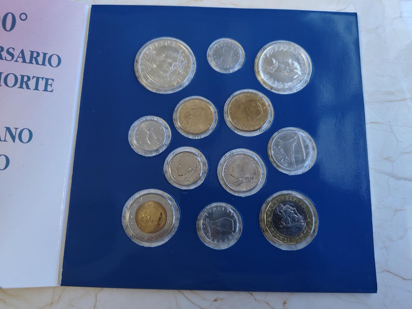 第165期拍卖【长期征集拍品】 意大利2000年思想家布鲁诺12枚纪念套币含2枚银币，835银，原价680