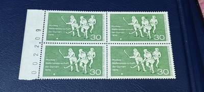 德国邮票专场，都是四方联 - 德国邮票四方联一张，1976年发行，世界女子曲棍球锦标赛。品相如图