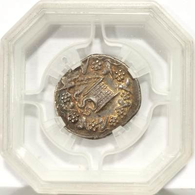 博洋堂世界钱币拍卖第129期（全场包邮） 法国GENI评级 古罗马统治希腊佩加蒙时期打制银币，币面和打制都是四星，AU状态，22mm，12.05g，五彩包浆极美，蛇年好题材，送礼佳品。佩加蒙是古希腊时期最重要的城市之一，公元前133年纳入罗马帝国治下，之后成为罗马帝国亚洲省的首都