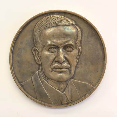 博洋堂世界钱币拍卖第129期（全场包邮） 叙利亚老阿萨德大铜章带原盒 铸造精美官方出品 人物刻画细腻