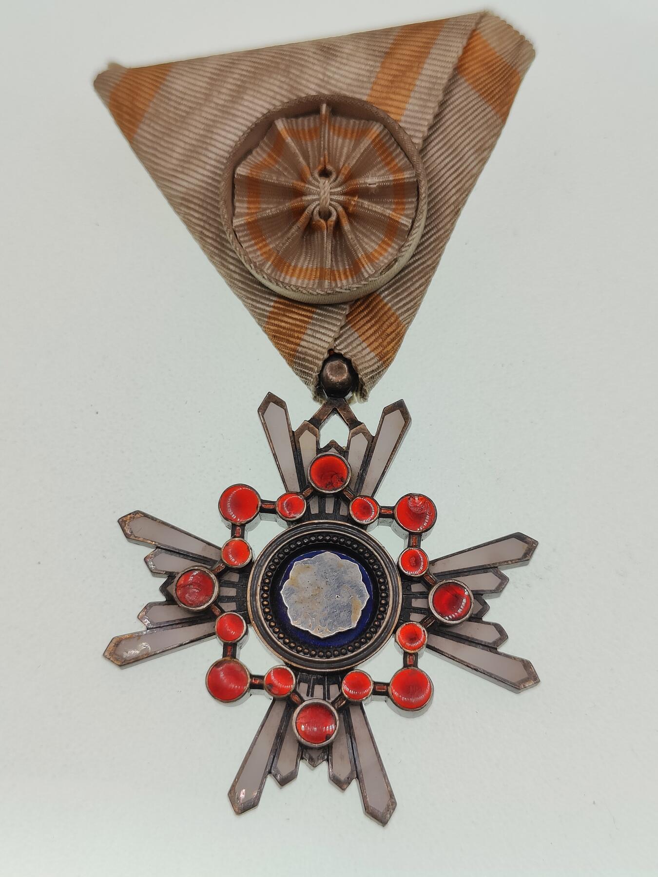 0元起拍勋章 第274期 咸鱼国勋章拍卖专场 7月6日（周日）下午6：00开始 日本战时四钉版四等瑞宝章银制