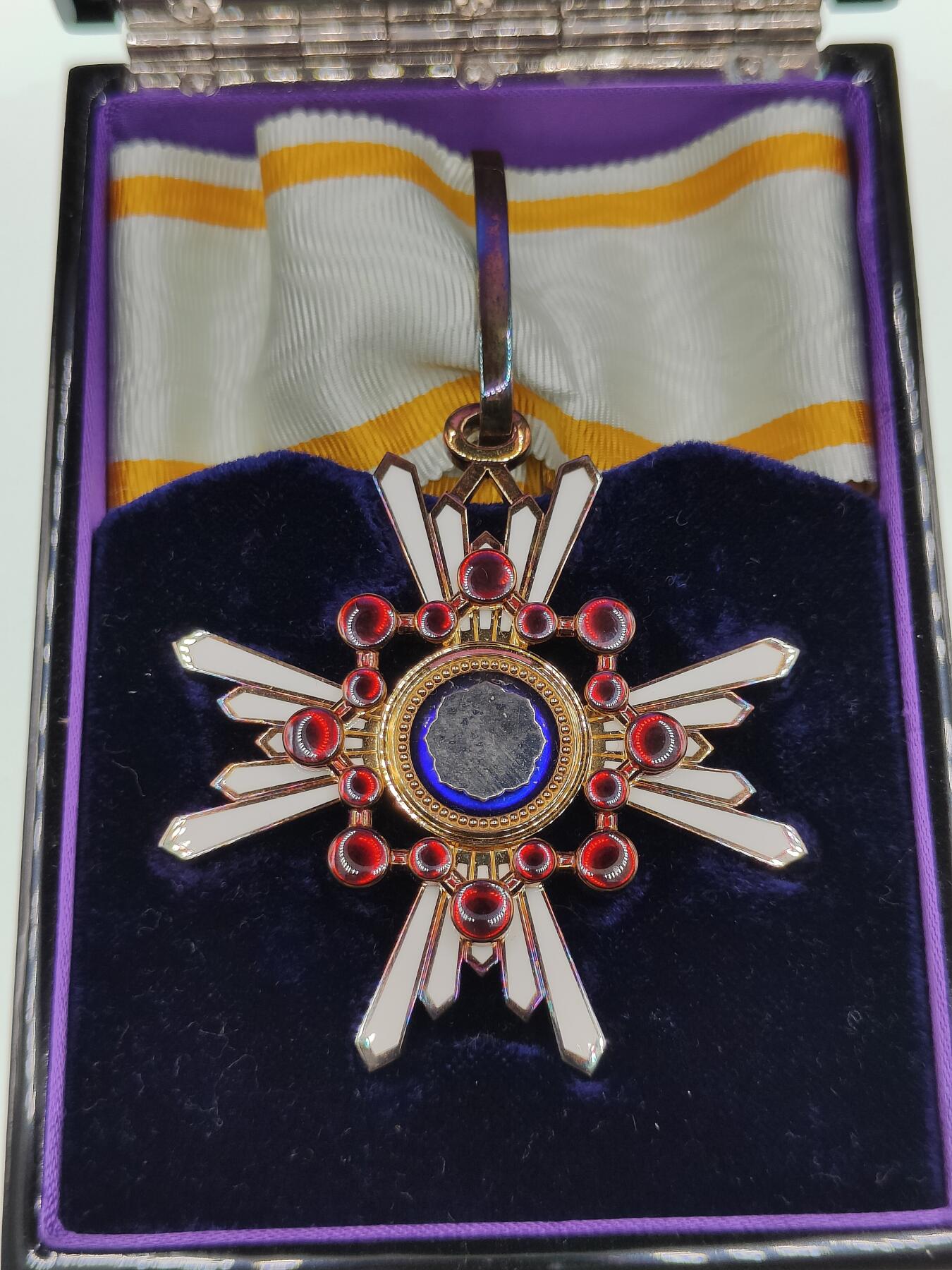 0元起拍勋章 第274期 咸鱼国勋章拍卖专场 7月6日（周日）下午6：00开始 美品三等瑞宝章银制带盒