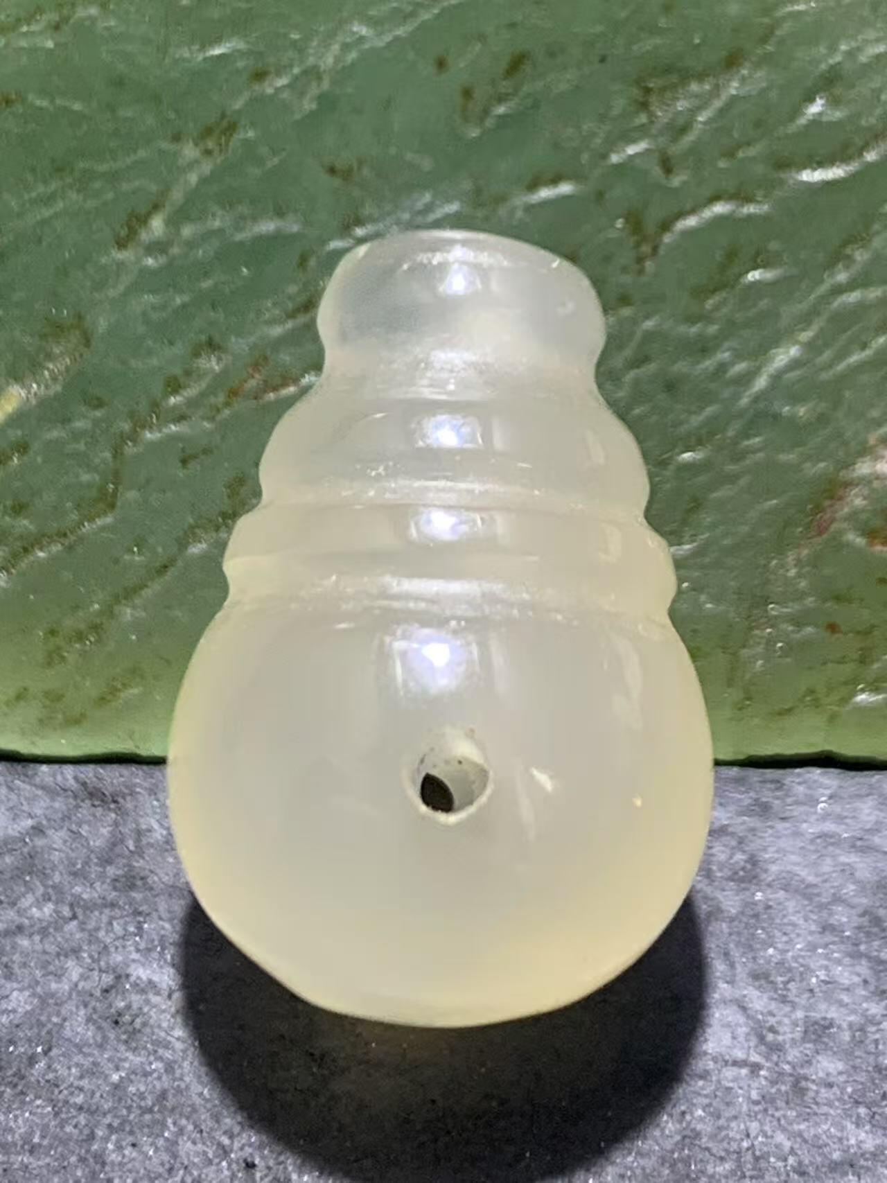 放福利！精美荔枝冻随形一体佛头三通一个，配串利器！