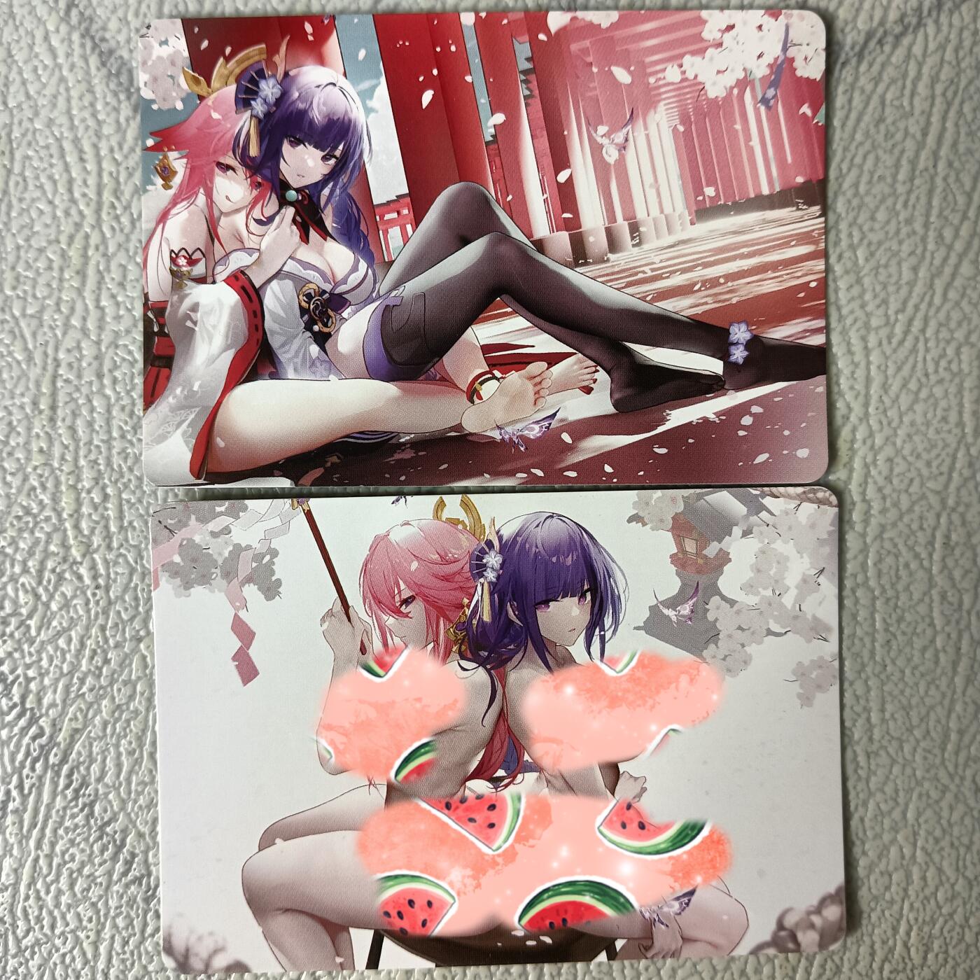花开卡拍第29期（品控勿拍!!!拍品不寄存，运费5元，自制卡难免瑕疵，可能存在轻微撞角爆边等出厂瑕疵，品控介意勿拍！） 狗哥满赠 彩闪原神八神童子雷电将军一对 一张背面艺术版