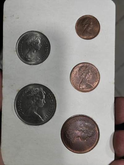 外币收藏 英国第一套商业套币、十进制硬币 1968-71年，原装5枚伊丽莎白二世头像硬币