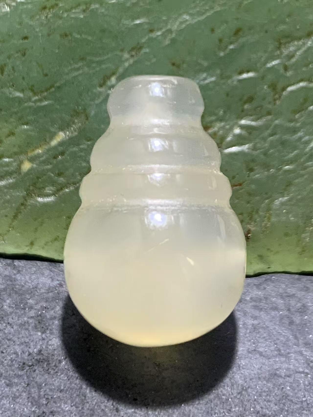 放福利！精美荔枝冻随形一体佛头三通一个，配串利器！