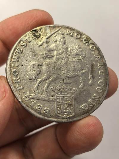 博洋堂世界钱币拍卖第129期（全场包邮） 荷兰1782、1791年西弗里斯兰省马剑大银币2枚一组