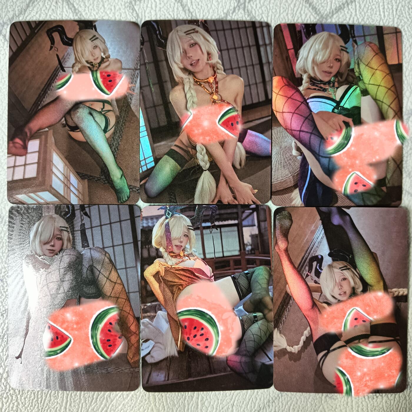 花开卡拍第29期（品控勿拍!!!拍品不寄存，运费5元，自制卡难免瑕疵，可能存在轻微撞角爆边等出厂瑕疵，品控介意勿拍！） 墨卡 cos一套嗨丝六张彩闪
