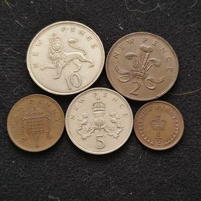 【全场包邮】纯粹捡漏拍441场 - 英国各年份5枚套币