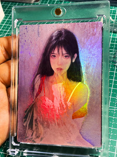 【带卡砖 】她在光里 超美女友 no.1 磨砂彩 63*88