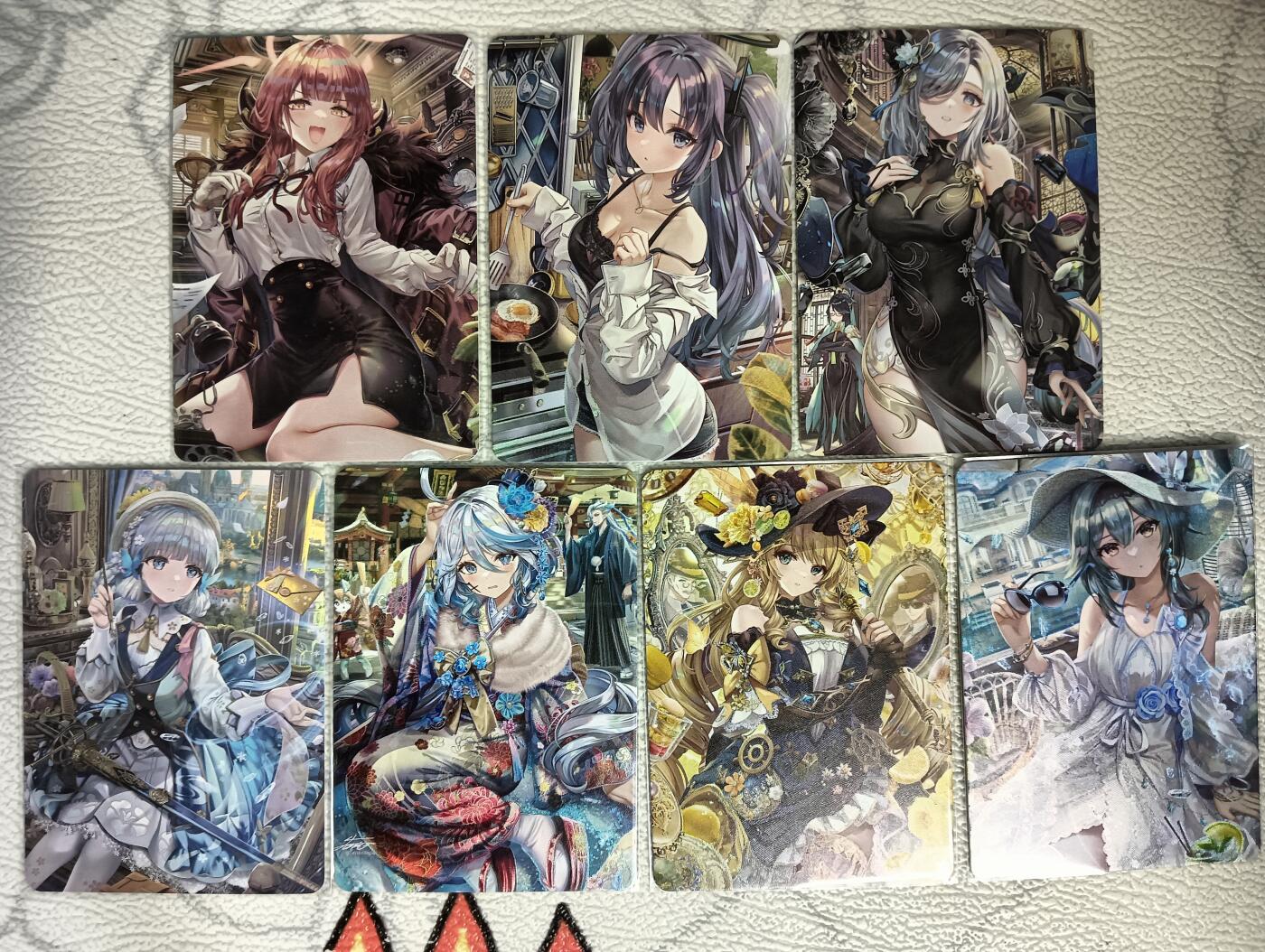花开卡拍第29期（品控勿拍!!!拍品不寄存，运费5元，自制卡难免瑕疵，可能存在轻微撞角爆边等出厂瑕疵，品控介意勿拍！） 凌墨t画师 原神等同人妹卡b 7张折光彩闪