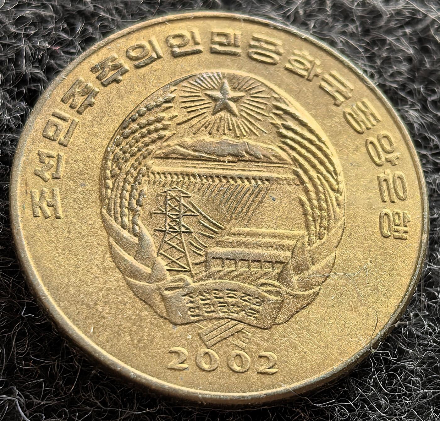 外国优质老铜币纪念币银币专场，周六晚上九点倒数截拍，满百包邮，周日发货,可寄存半年，喜欢朋友微信扫描二维码可直接参拍
