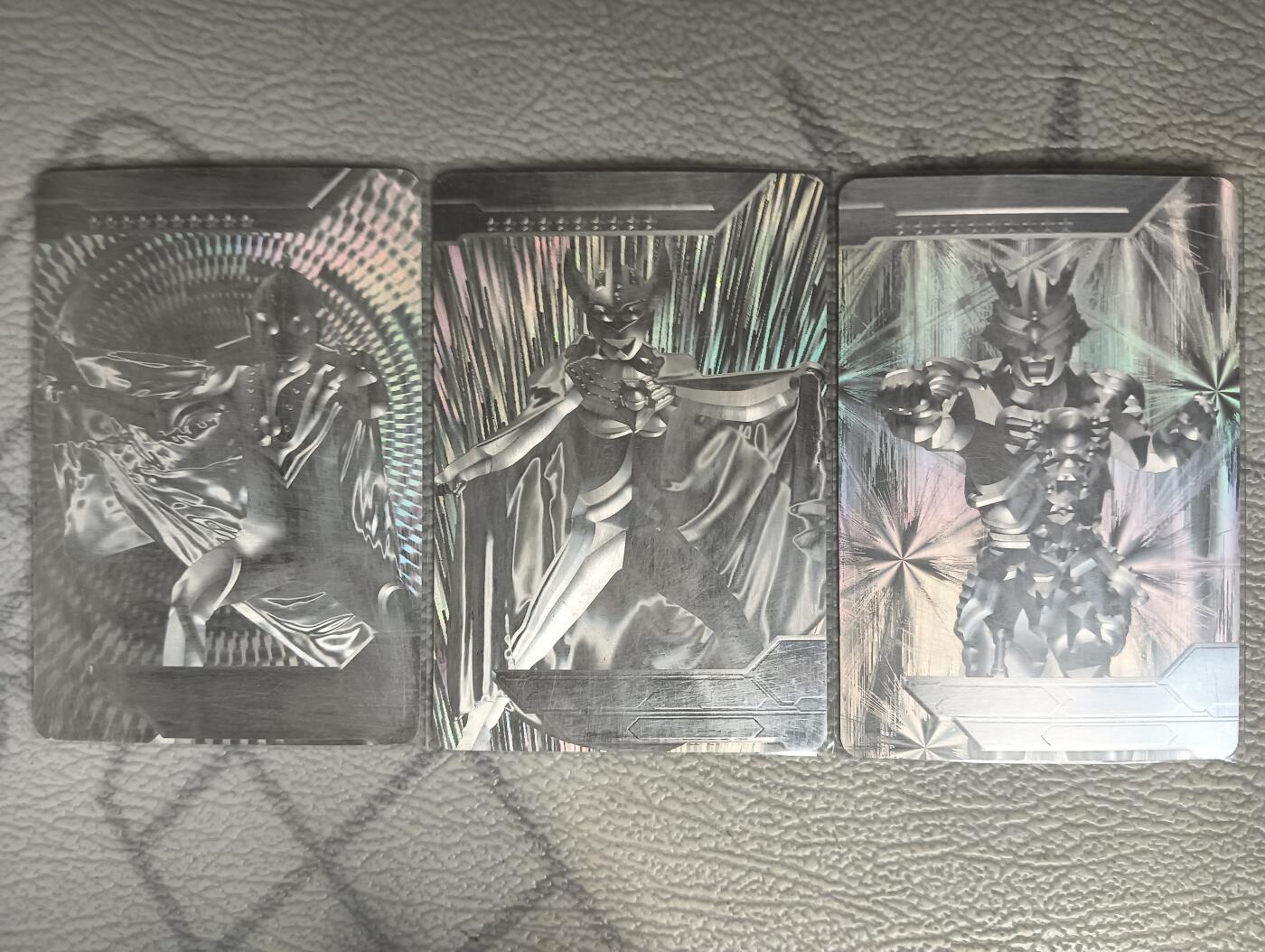 花开卡拍第29期（品控勿拍!!!拍品不寄存，运费5元，自制卡难免瑕疵，可能存在轻微撞角爆边等出厂瑕疵，品控介意勿拍！） 卡游 奥特曼 UR银卡 3张