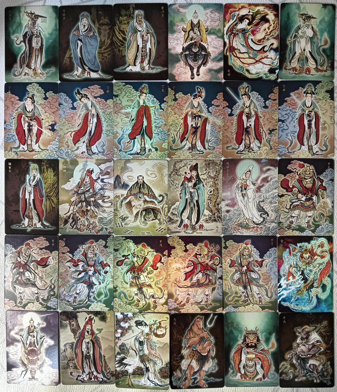 花开卡拍第29期（品控勿拍!!!拍品不寄存，运费5元，自制卡难免瑕疵，可能存在轻微撞角爆边等出厂瑕疵，品控介意勿拍！） 列仙卷中卷彩闪人物51张