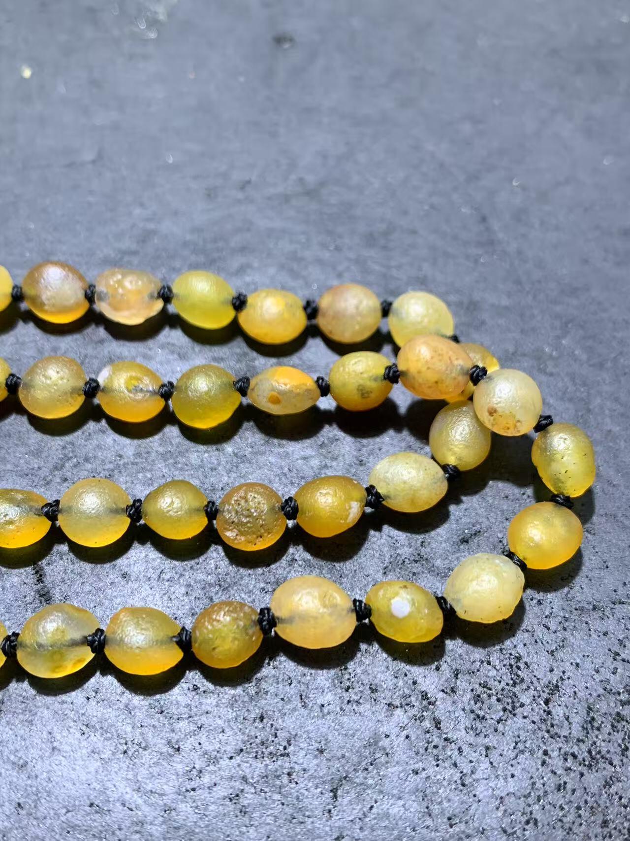 精美天然阿拉善108高圆度黄 色系彩珠玛瑙项链(手串)一条