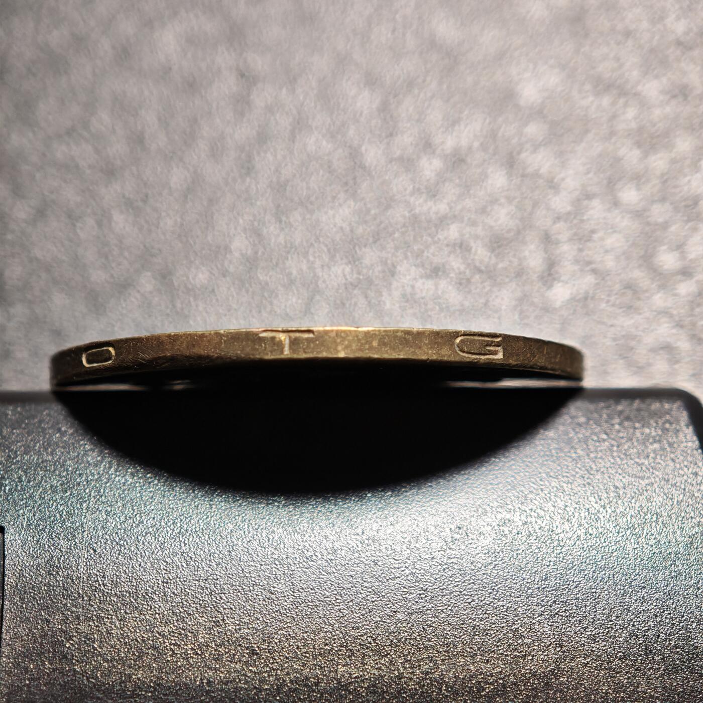 【德藏】世界币章拍卖第136期（拍品征集中~欢迎藏友联系） 1923年 德国德紧鲁尔和莱茵地区5亿镀金铜币 名家卡尔歌茨作品 直径约：33mm；重约：12.9g